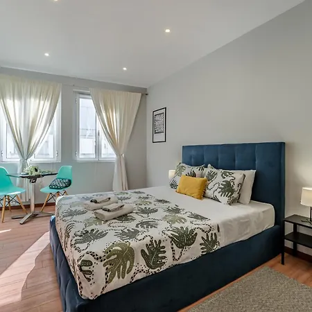 Appartement Experience The Charm With Terrace Oporto